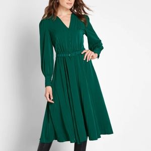 ⭐New⭐ Modcloth Classy Announcement A-Line Midi Dress